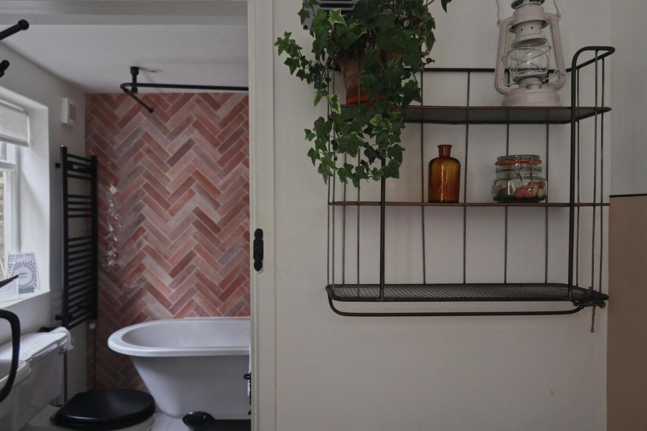 Charming Georgian Cottage With Private Sun Terrace Bath Eksteriør billede