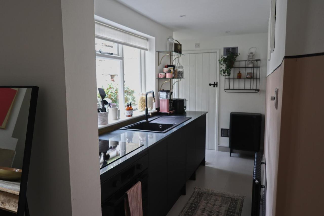 Charming Georgian Cottage With Private Sun Terrace Bath Eksteriør billede